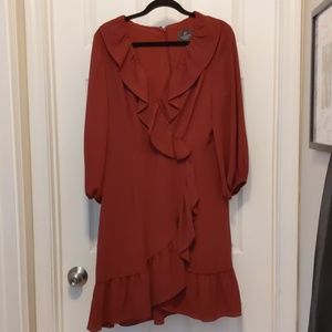 Adrianna papell v-neck dress size 14 maroon color